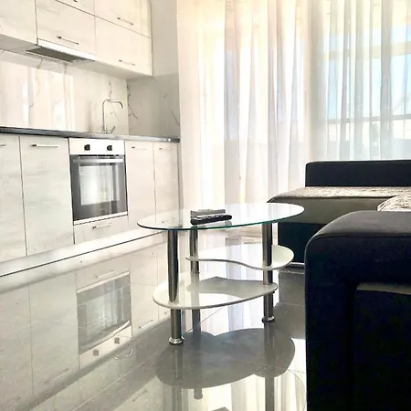 Tatil Evi Penthouse 6 Gjiri I Lalzit Dıraç