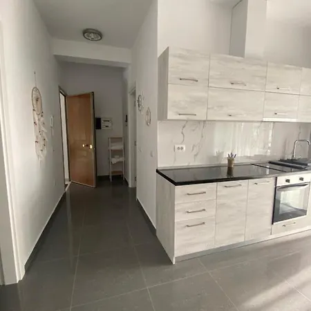 Penthouse 6 Gjiri I Lalzit *