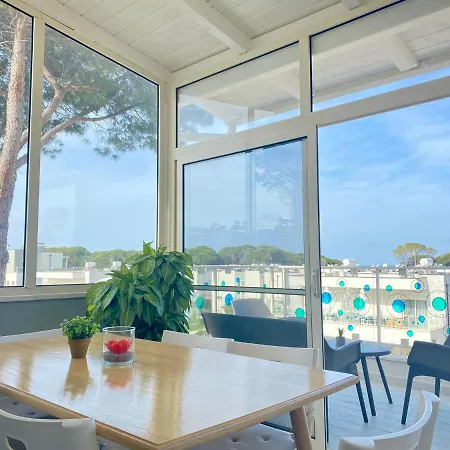 Penthouse 6 Gjiri I Lalzit Tatil Evi Dıraç